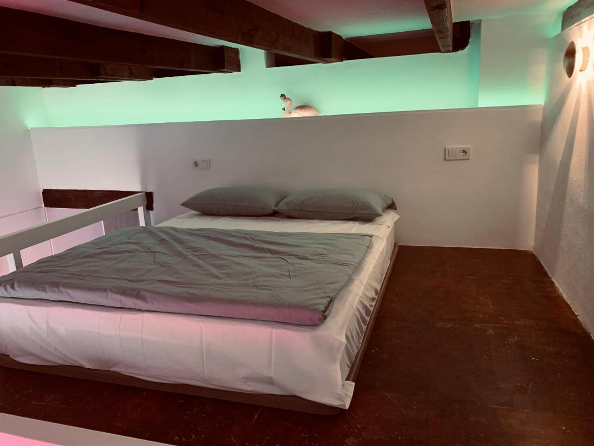 Casita Del Flamingo En Casco Historico Villa Alicante Kültér fotó