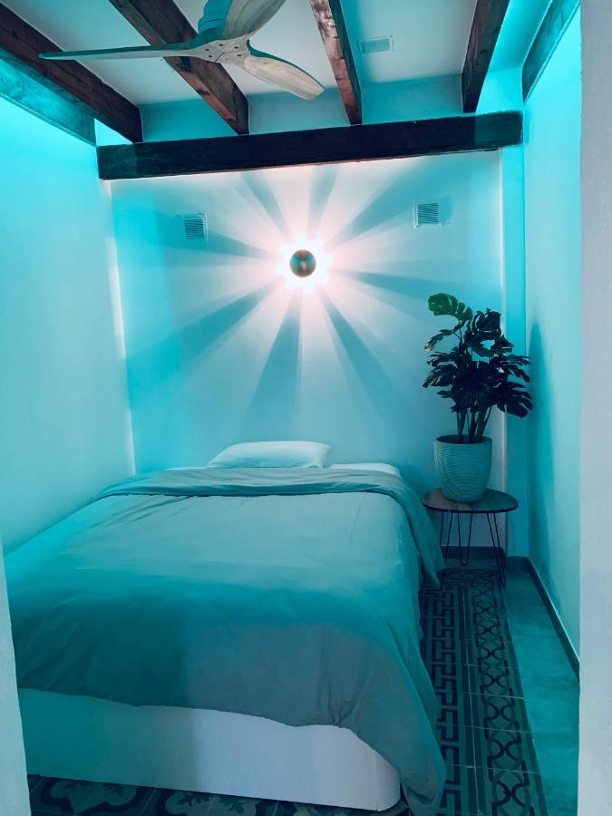 Casita Del Flamingo En Casco Historico Villa Alicante Kültér fotó